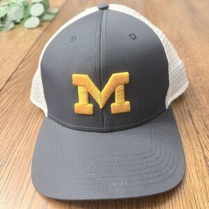 Michigan Hat Fan Favorite OSFM. Trucker Hat Mesh Back Adjustable B